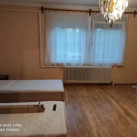 Bsapartmanhaz Apartment Tiszaujvaros